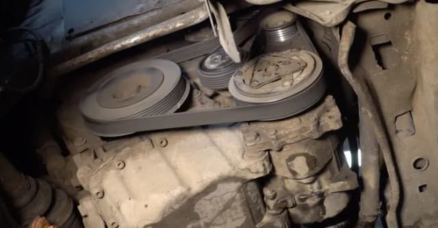 Jak wymontować alternator Citroen Xsara Picasso - proste kroki i porady Jak wymontować alternator Citroen Xsara Picasso - proste kroki i porady
