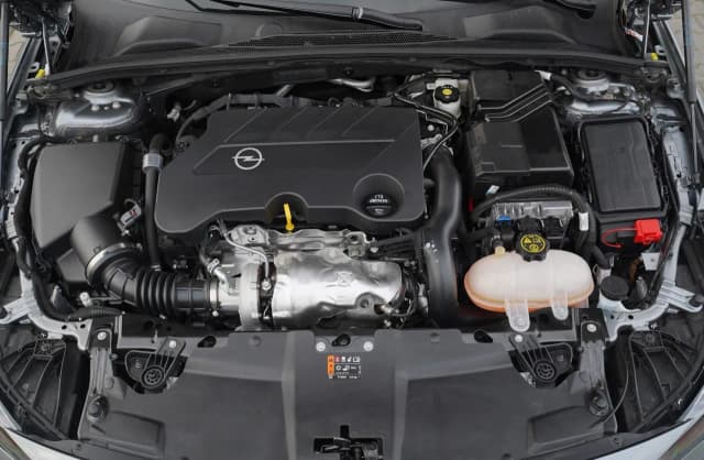 Opel Insignia jaki silnik do gazu – unikaj kosztownych błędów Opel Insignia jaki silnik do gazu – unikaj kosztownych błędów