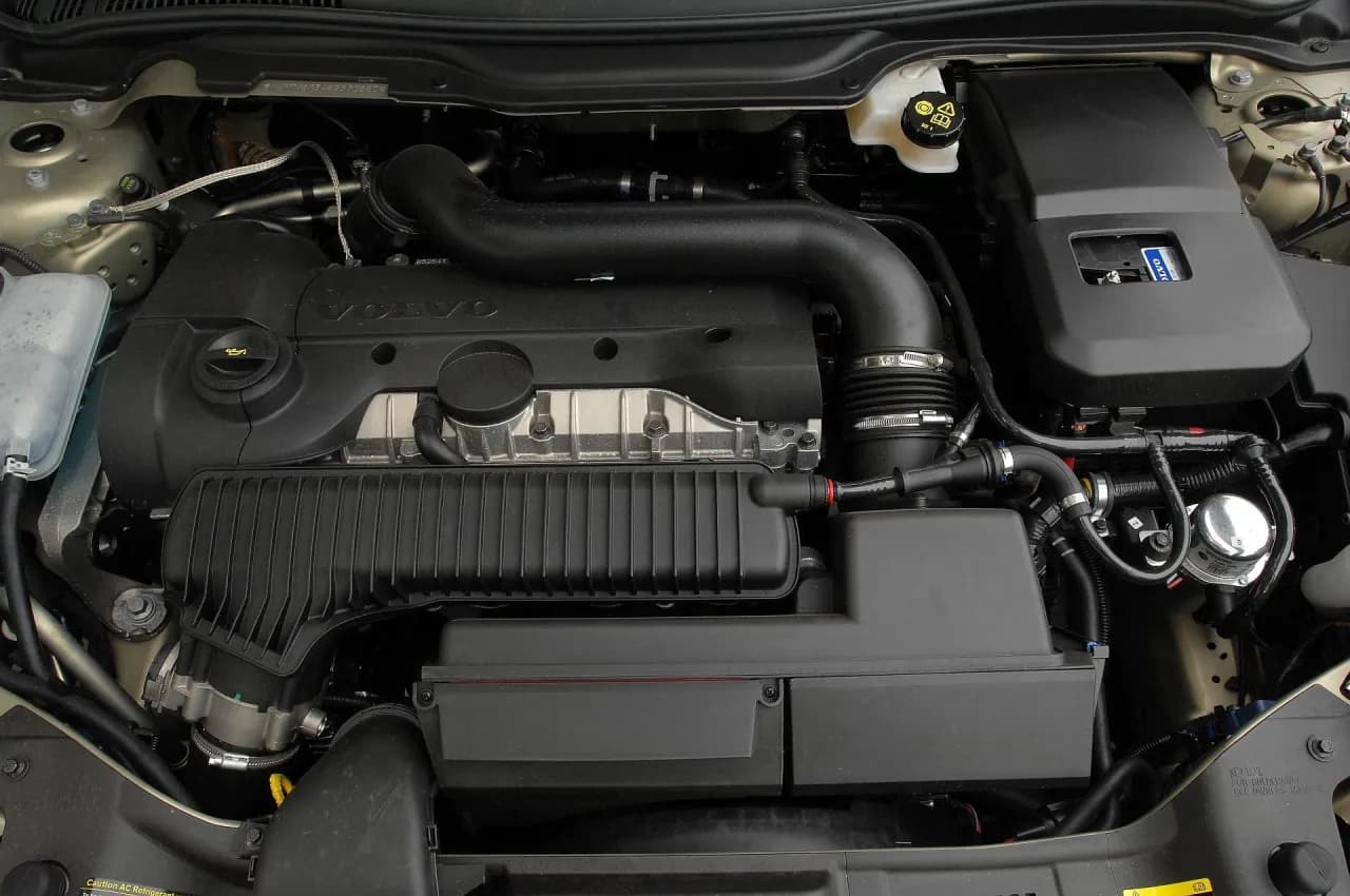 Volvo V50 jaki silnik wybrać, aby uniknąć problemów z wydajnością? Volvo V50 jaki silnik wybrać, aby uniknąć problemów z wydajnością?