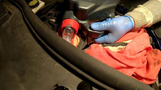 Ford Kuga - co ile wymiana oleju? Poznaj ważne interwały! Ford Kuga - co ile wymiana oleju? Poznaj ważne interwały!