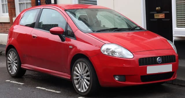 Fiat Grande Punto jaki silnik wybrać? Porównanie opcji i opinie Fiat Grande Punto jaki silnik wybrać? Porównanie opcji i opinie